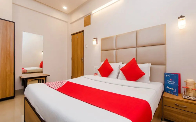 OYO 935 Hotel Palkhee