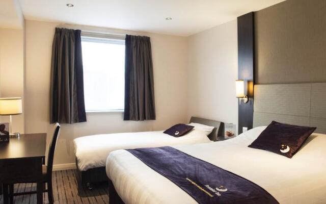 Premier Inn Birmingham Broad Street (Brindley Place)