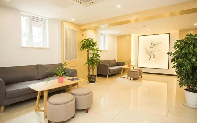 7  day superior hotel (guomao jinsong subway station)