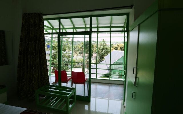 OYO 4215 Spice Valley