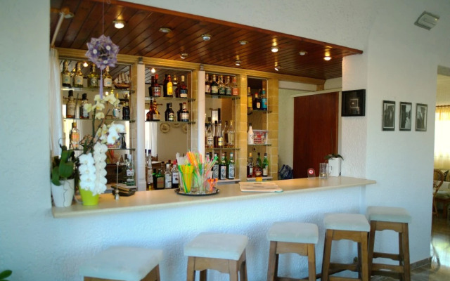 Altis Hotel