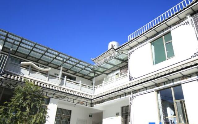 Seven Seconds Time Capsule Youth Hostel