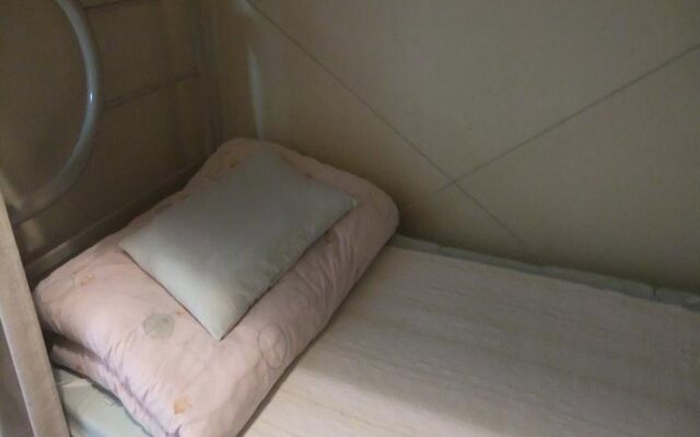 Grace Naha - Hostel