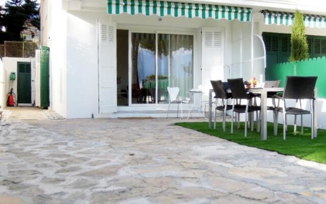 Home Rental Croisette Two Bedroom 80