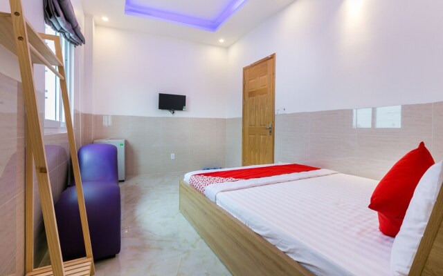 OYO 235 Ngoc Dung Hotel
