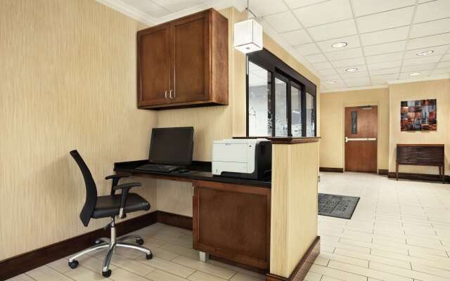 Hampton Inn by Hilton Richmond-North/Ashland