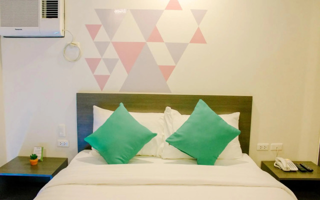 Mabolo Royal Hotel
