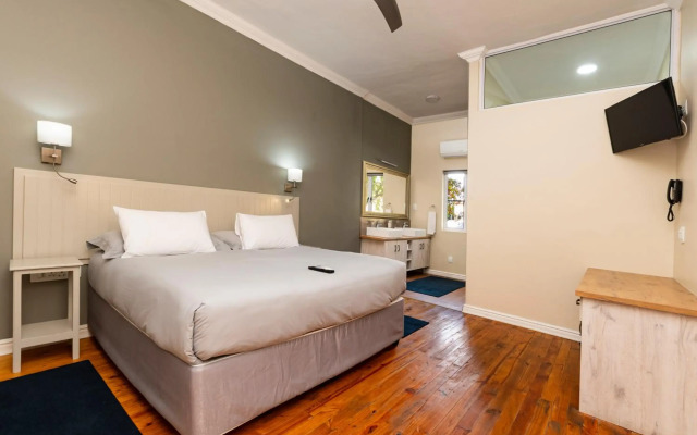 Queen’s Hotel by BON Hotels