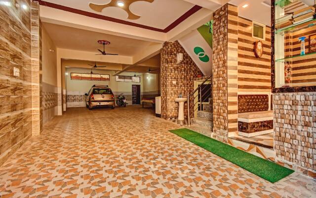 OYO 78851 Hotel Ayansh Residency