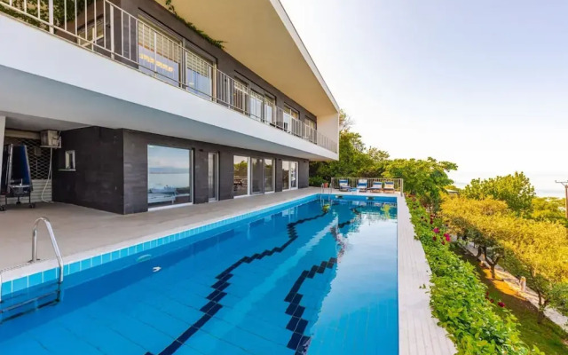 Sunset The Twin Villa