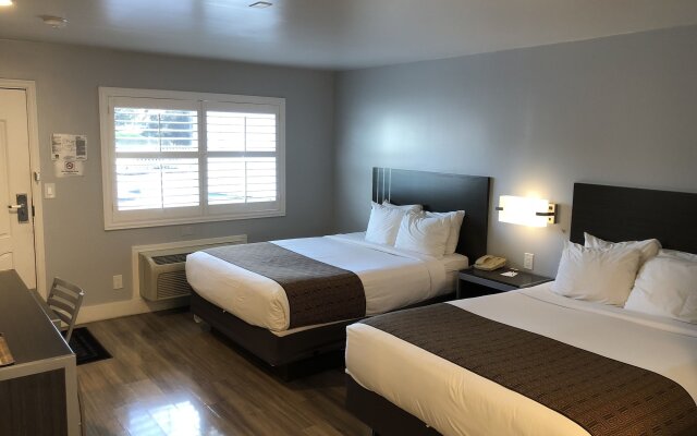 Pacific Inn