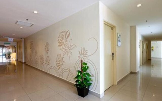 Tropical Hotel at Kota Damansara PJ