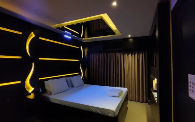 Swing Motel