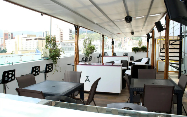Hotel San Antonio Plaza