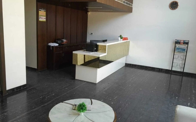 Yuvraj Palace Inn