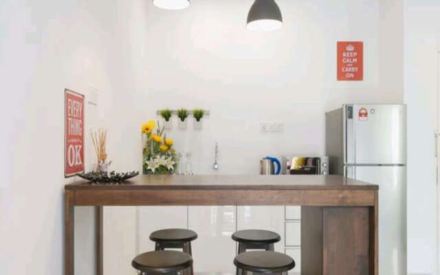 Mansion One Suites - One Bedroom Suites