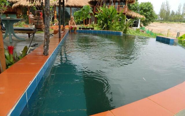 Khao Lak Relax Resort