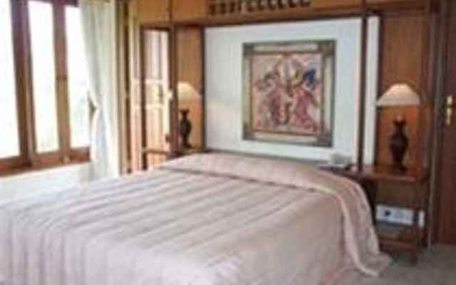 Kumara Sakti Cottages