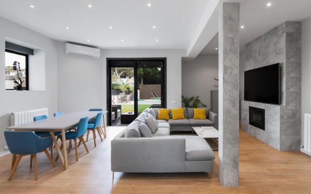 Villa Espectacular a 10´en playa de Castelldefels