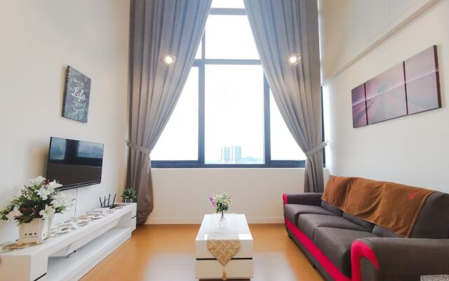 The Hub Service Apartment