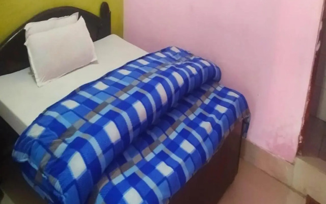 Ashish Bed & Breakfast by StayApart