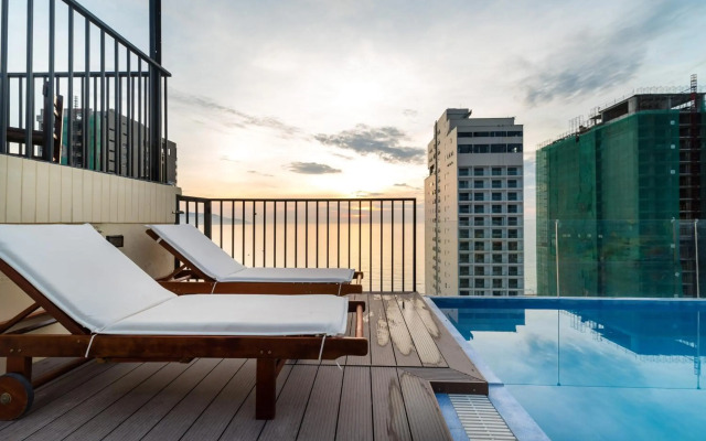 Nhat Minh Hotel and Apartment