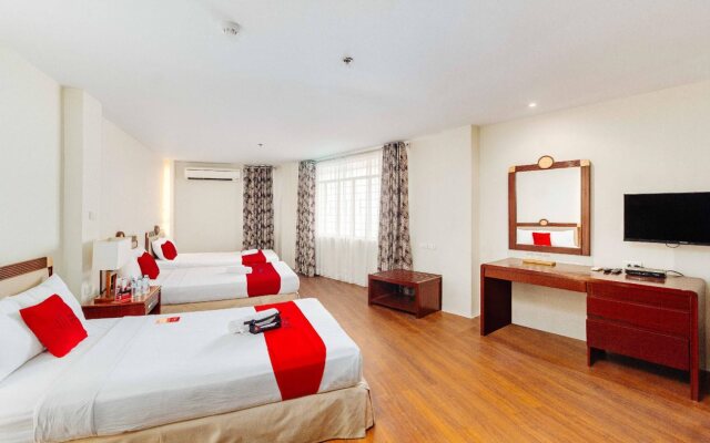 RedDoorz Plus near Mango Avenue Cebu