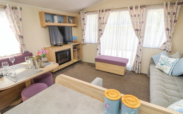Seabreeze Cottage