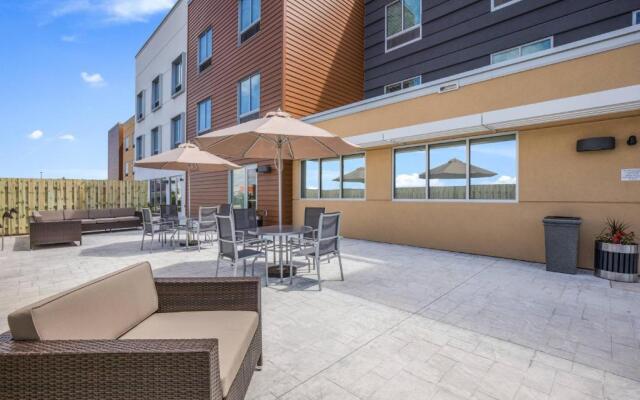 Fairfield Inn & Suites by Marriott Whitewater