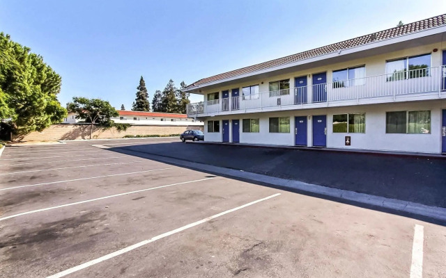 Motel 6 – San Jose, CA - South