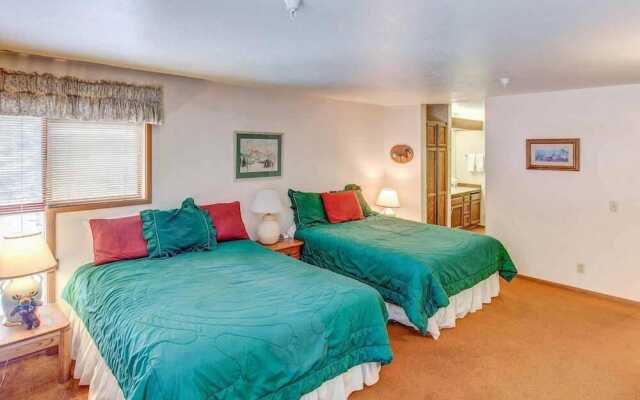 Aspen Creek #119 - Shared Pool, Hot Tub & Bbq!