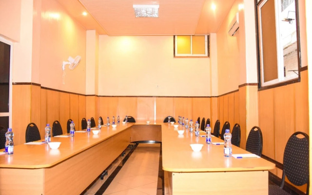 Bridge Hotel Mombasa