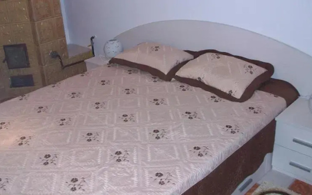 Casa Tudor