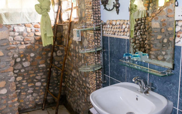 Le Bout du Monde Khmer Lodge