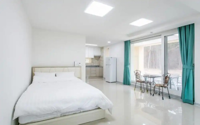 Daebudo (Yeongheungdo) Gold Pension