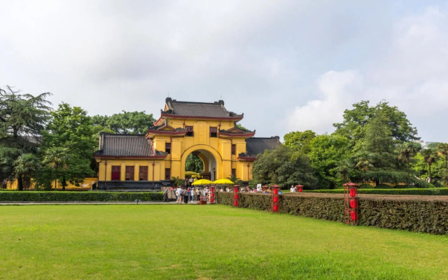 Zhongxing Hotel