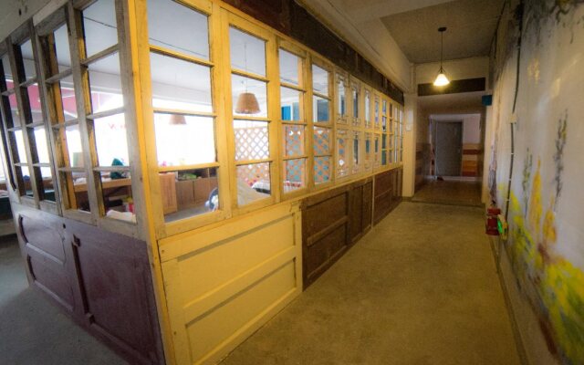 Huangshan Ancient Town Youth Hostel