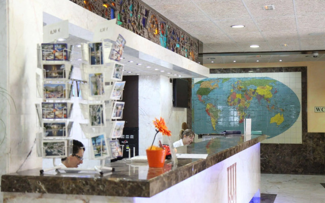 Hotel Univers