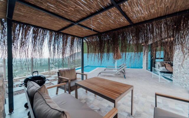 Fortunella Suits & Villas Hotel