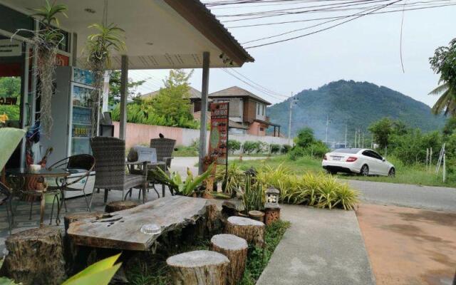 Samui Goodwill Bungalow