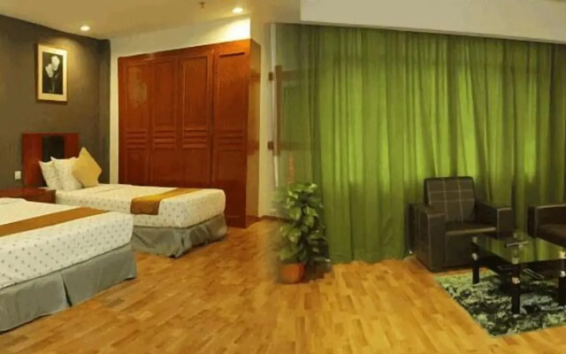 Mayres Hotel Kota Tinggi