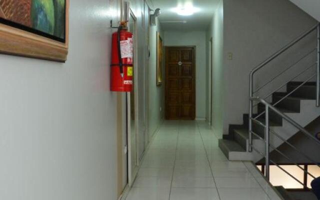 Hotel Jorge Chavez