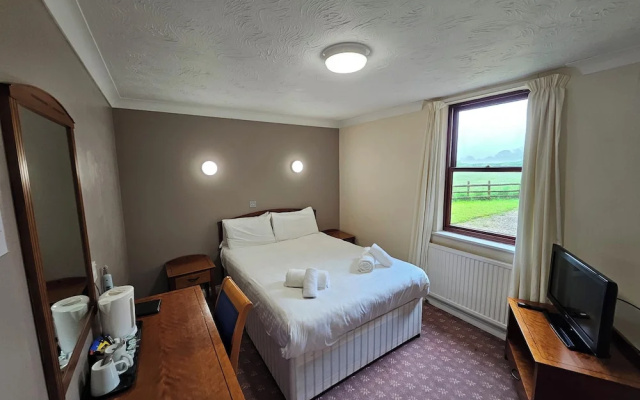 Marsh Farm Hotel