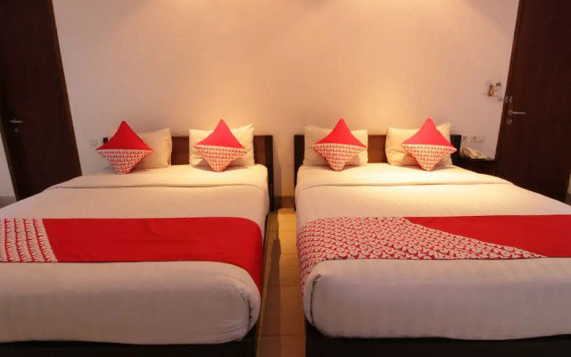 OYO 171 Lotus Art Garden Hotel