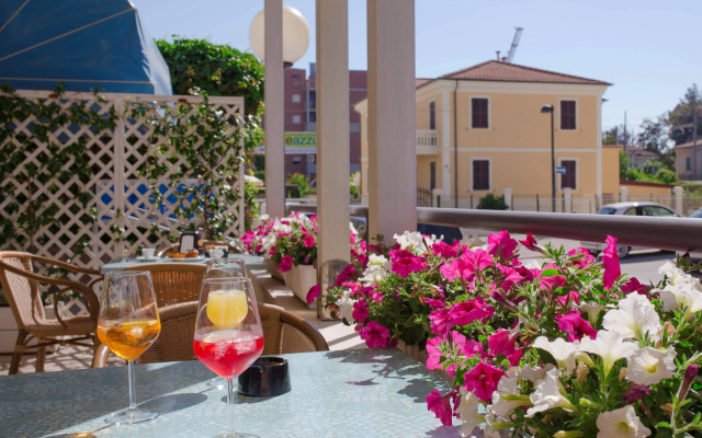 Hotel Paradiso