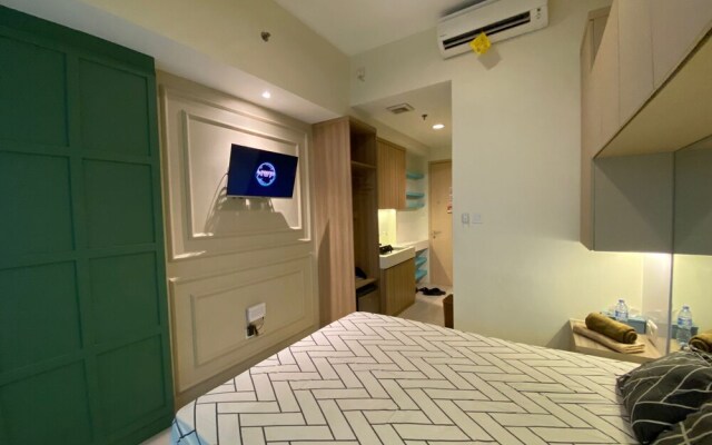 Sky House BSD by Kakarama Room