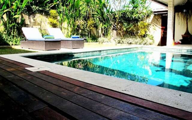 Bodat Villa - Legian