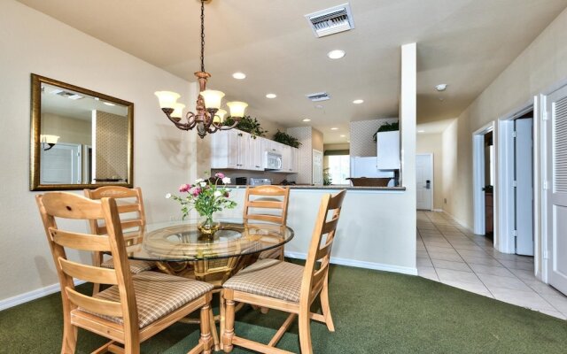 Casabella Golf 2 Bedroom Home by NFVH