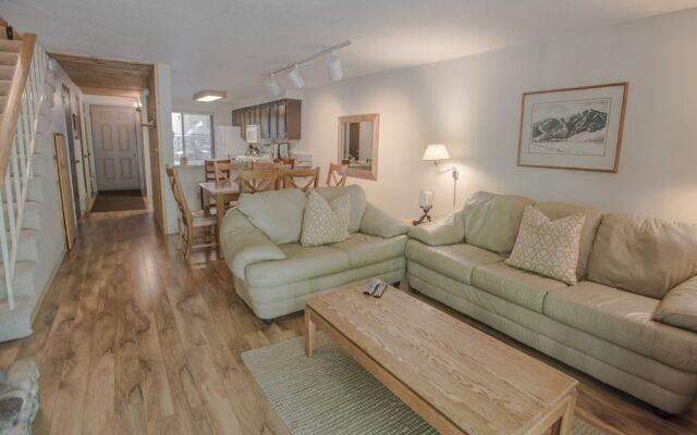 Pennay's at River Run