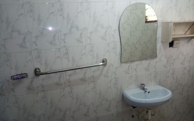 Zito Guest Inn